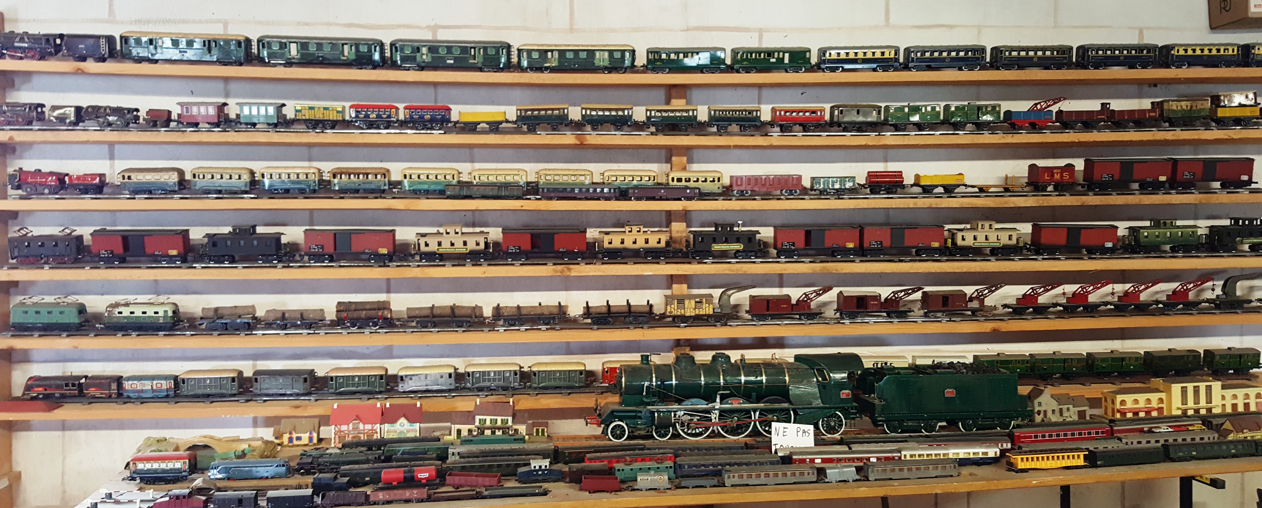 Collection M Guyot (4).jpg